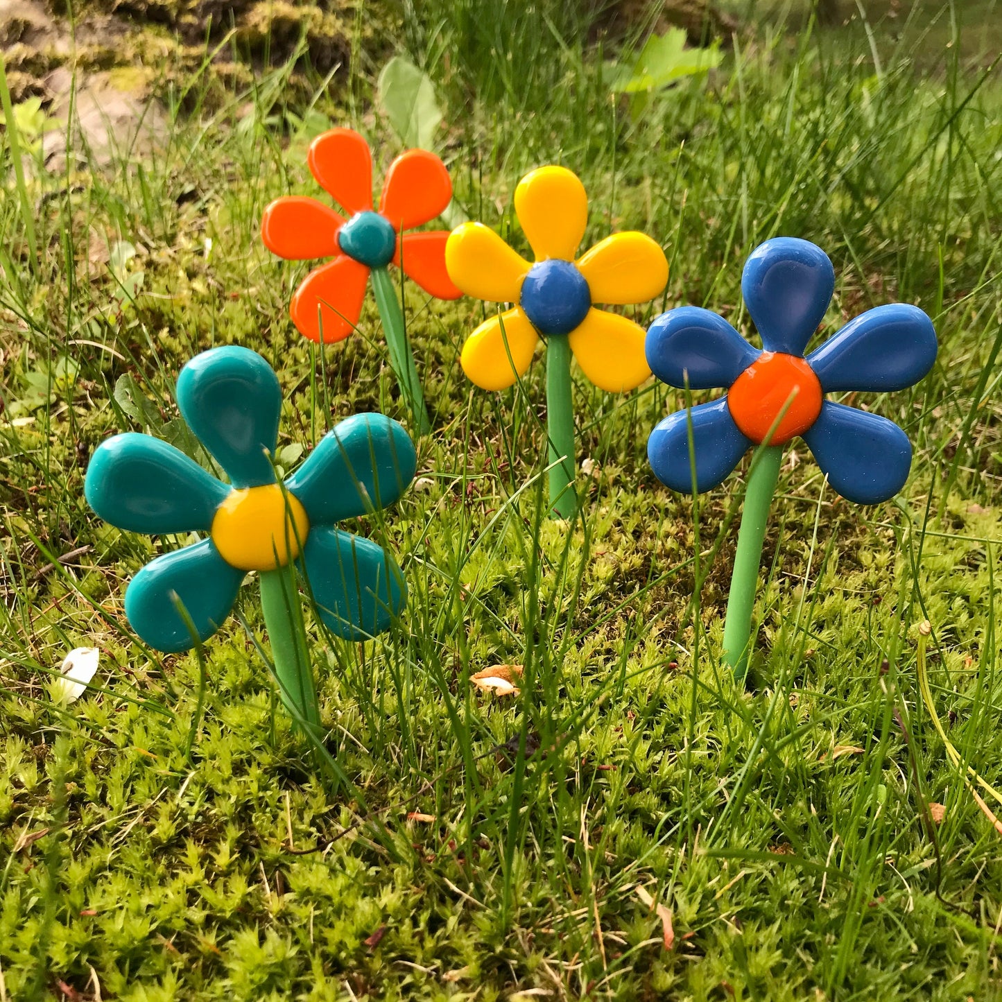 Groovy Daisy Plant Stake