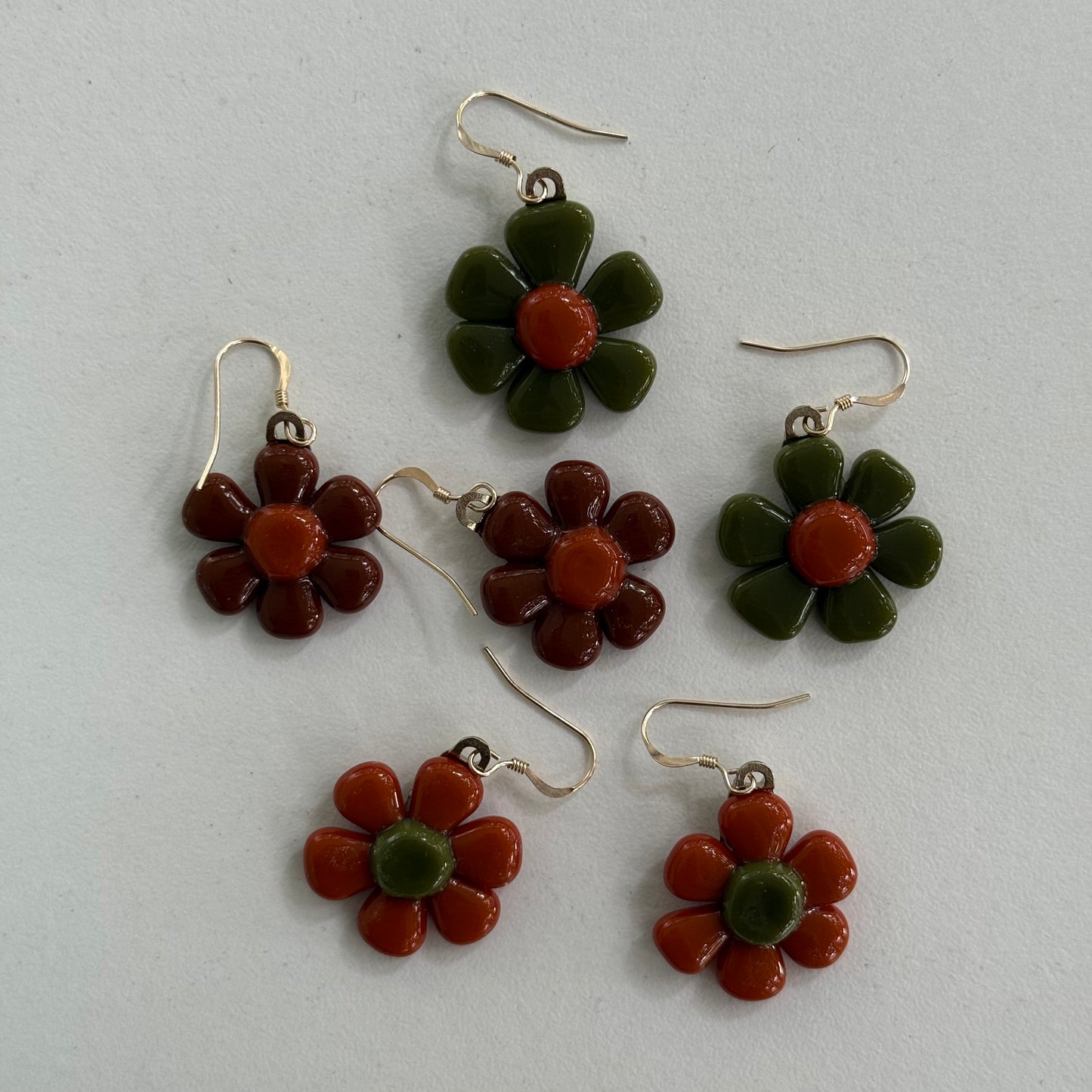 Folk Daisy Earrings