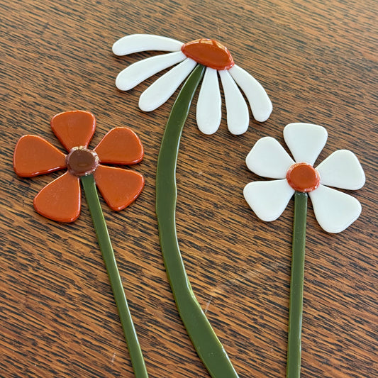 Folk Flower Plant Stake